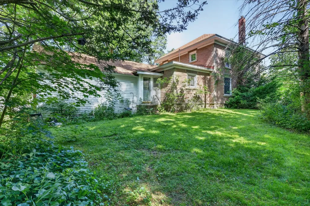 100 E Muskegon Street Cedar Springs City MI 49319