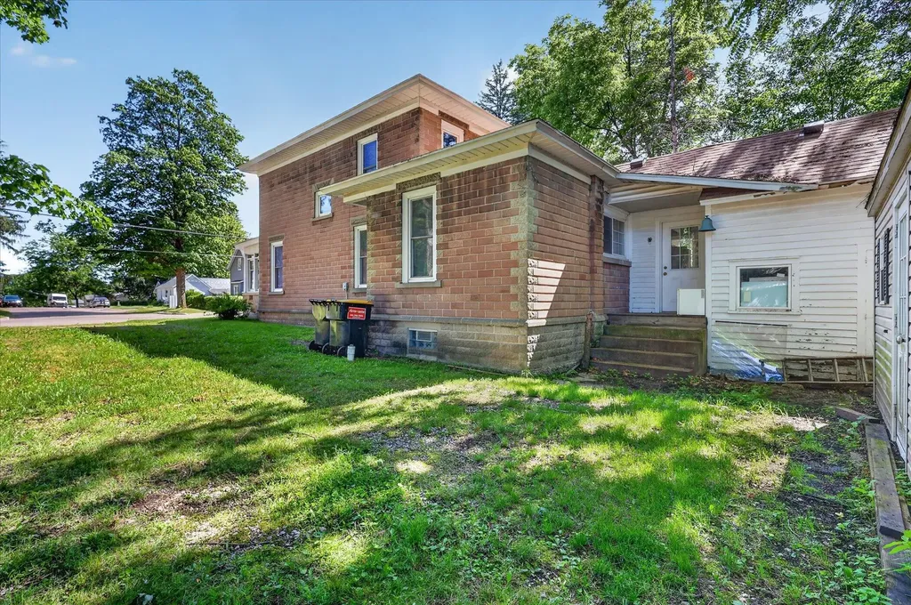 100 E Muskegon Street Cedar Springs City MI 49319