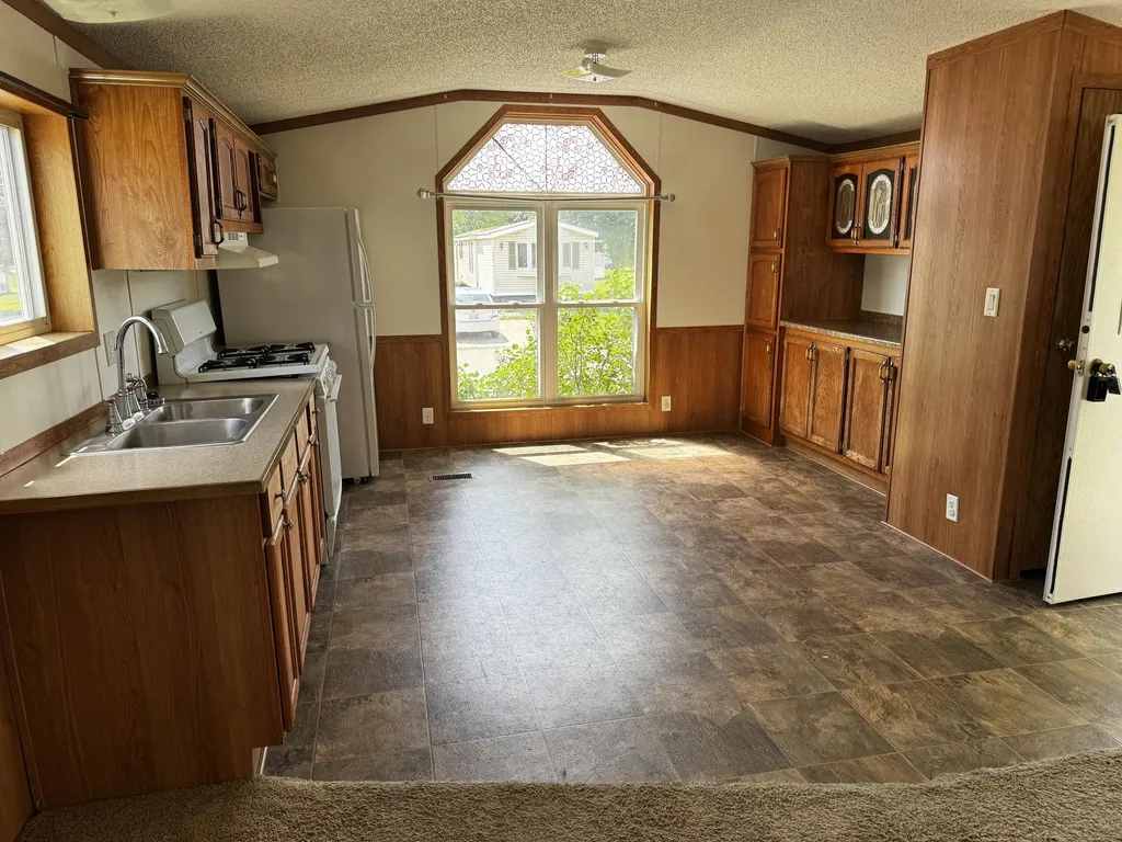 18376 Saint Joseph Avenue Green Charter Township MI 49307