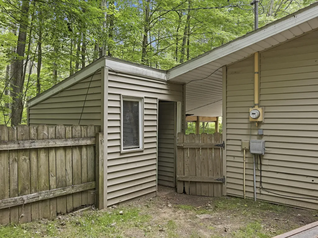8128 Highland Trail Austin Township MI 49346