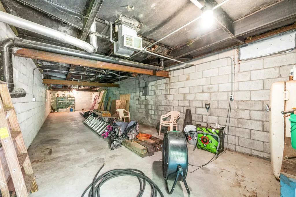 11592 80th Avenue Morton Township MI 49332