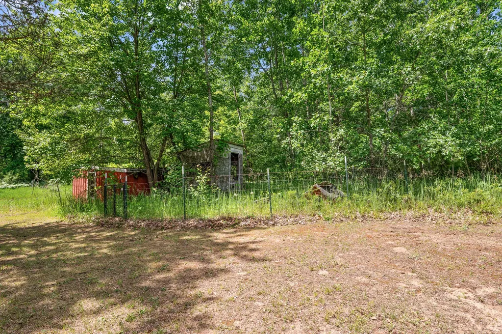 11592 80th Avenue Morton Township MI 49332
