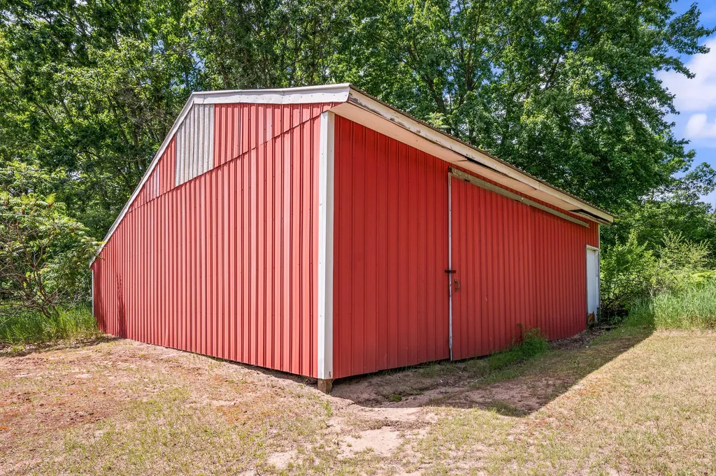 11592 80th Avenue Morton Township MI 49332
