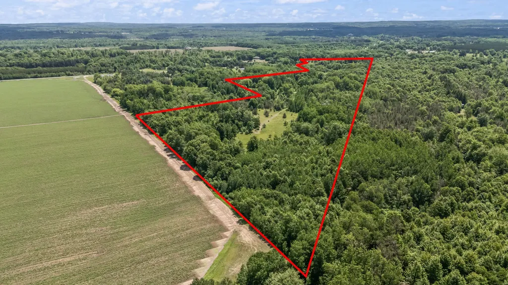 11592 80th Avenue Morton Township MI 49332