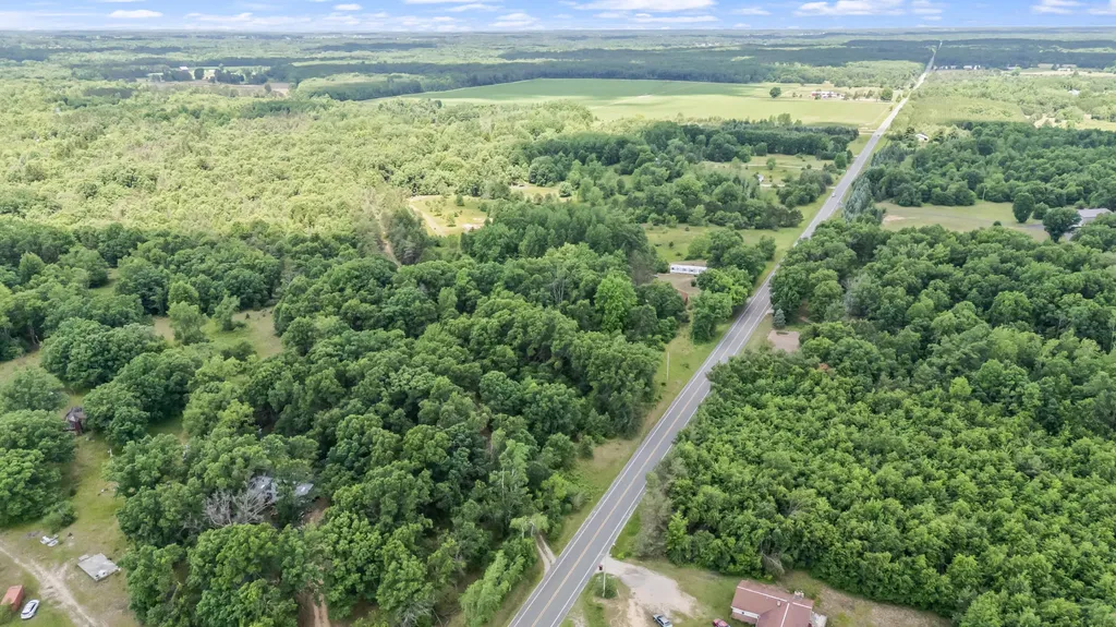 11592 80th Avenue Morton Township MI 49332