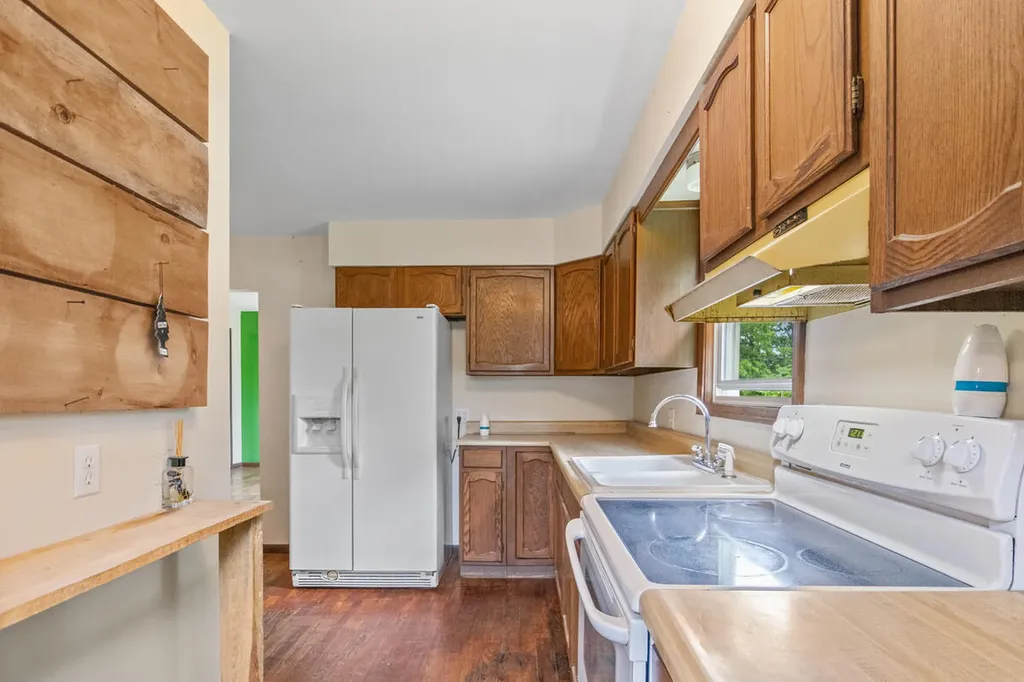 172 Bridge Street Newaygo City MI 49337