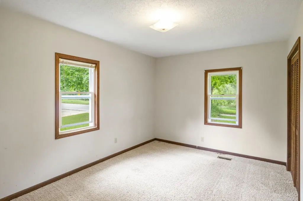 172 Bridge Street Newaygo City MI 49337