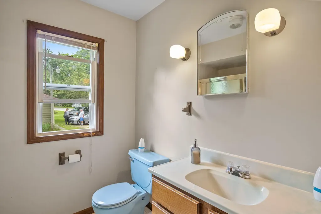 172 Bridge Street Newaygo City MI 49337
