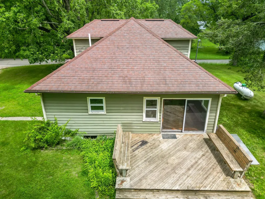 172 Bridge Street Newaygo City MI 49337