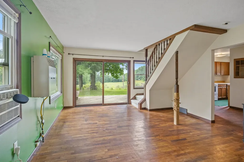 172 Bridge Street Newaygo City MI 49337