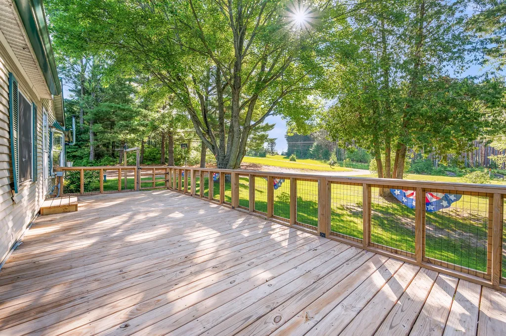 15971 Penesal Road Rose Lake Township MI 49655