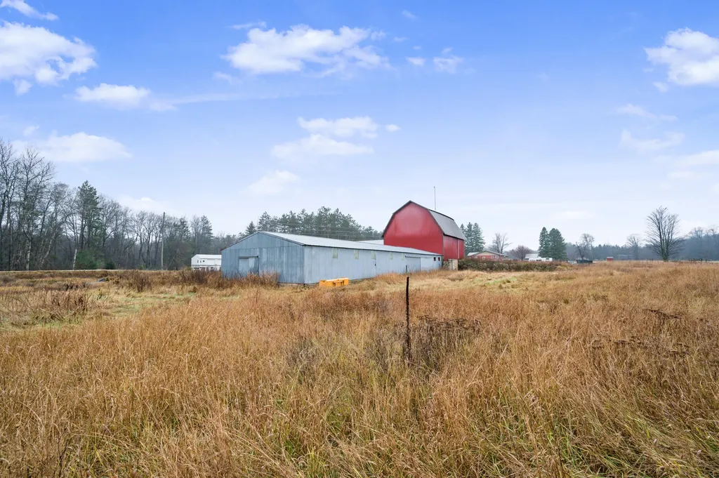 11406 E 8th Street Pinora Township MI 49677