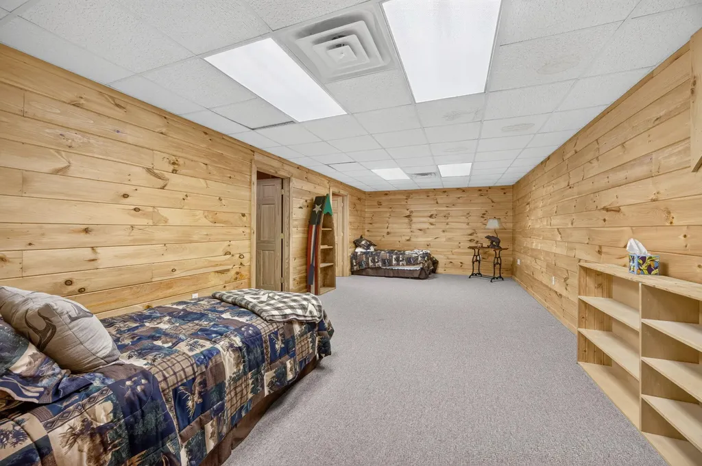 10231 Mountain View Trail Austin Township MI 49346