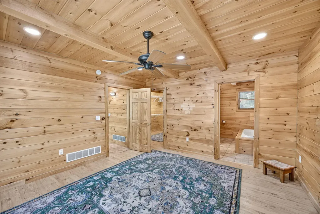 10231 Mountain View Trail Austin Township MI 49346