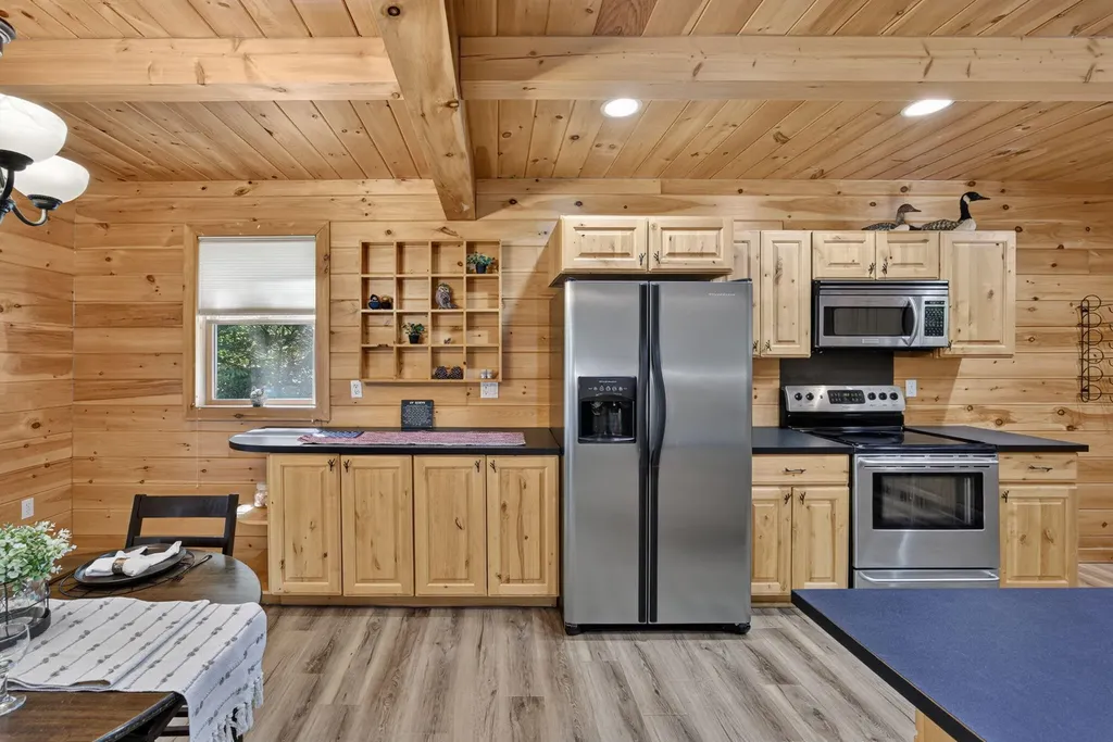 10231 Mountain View Trail Austin Township MI 49346