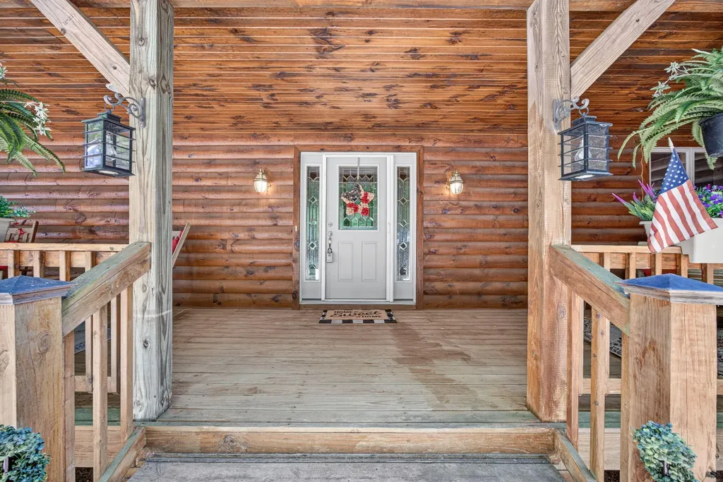 10231 Mountain View Trail Austin Township MI 49346