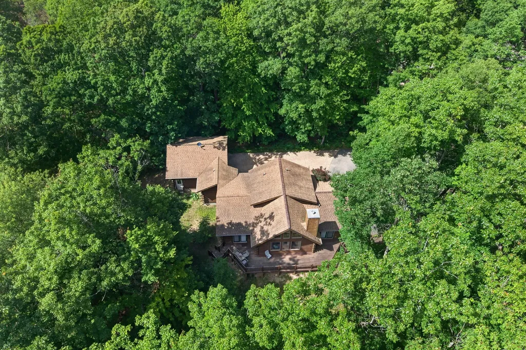 10231 Mountain View Trail Austin Township MI 49346