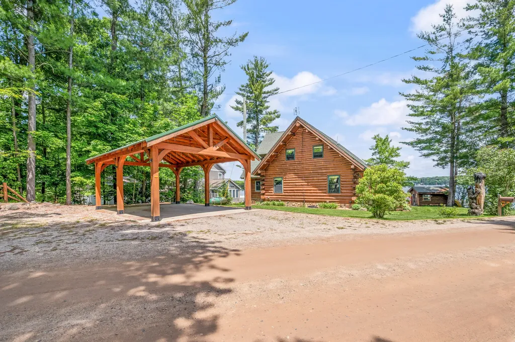 14948 17 Mile Road Rose Lake Township MI 49655