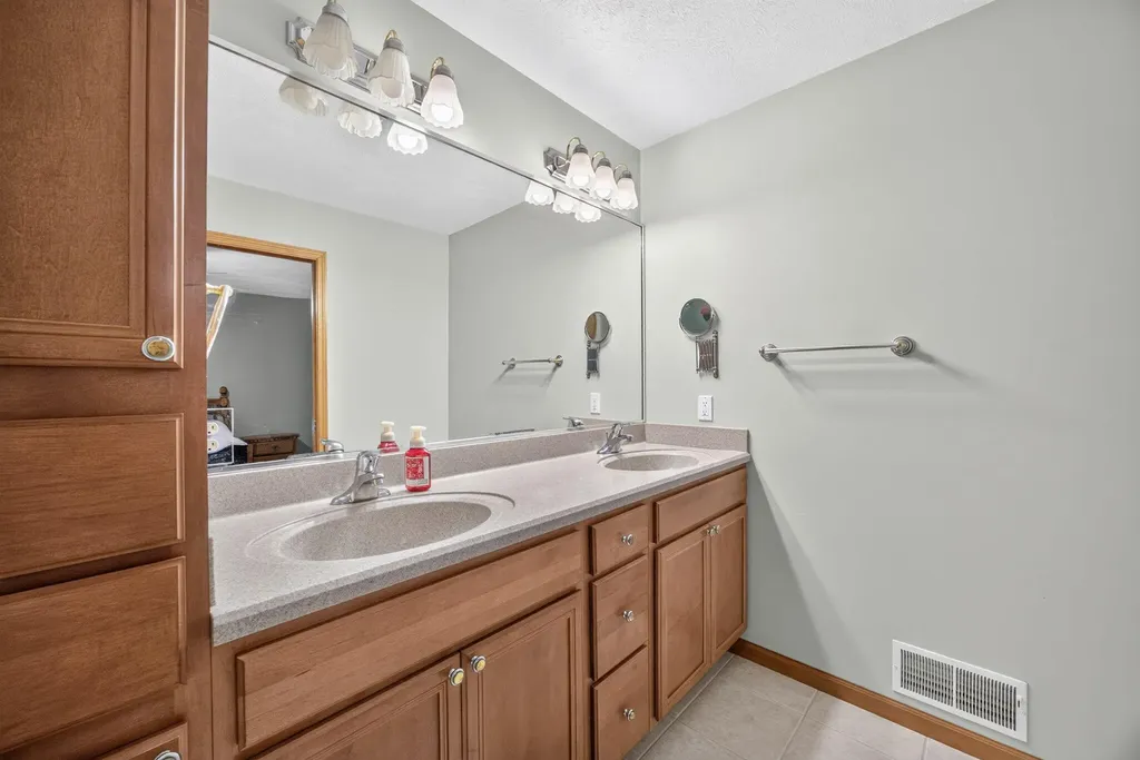 10372 Mountain View Trail Austin Township MI 49346