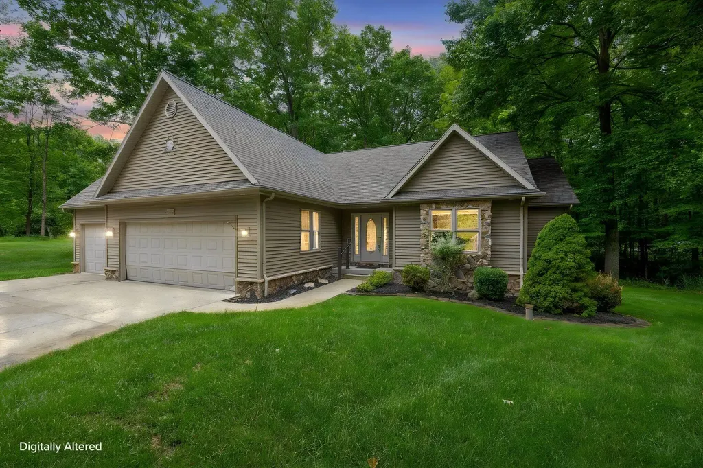 10372 Mountain View Trail Austin Township MI 49346