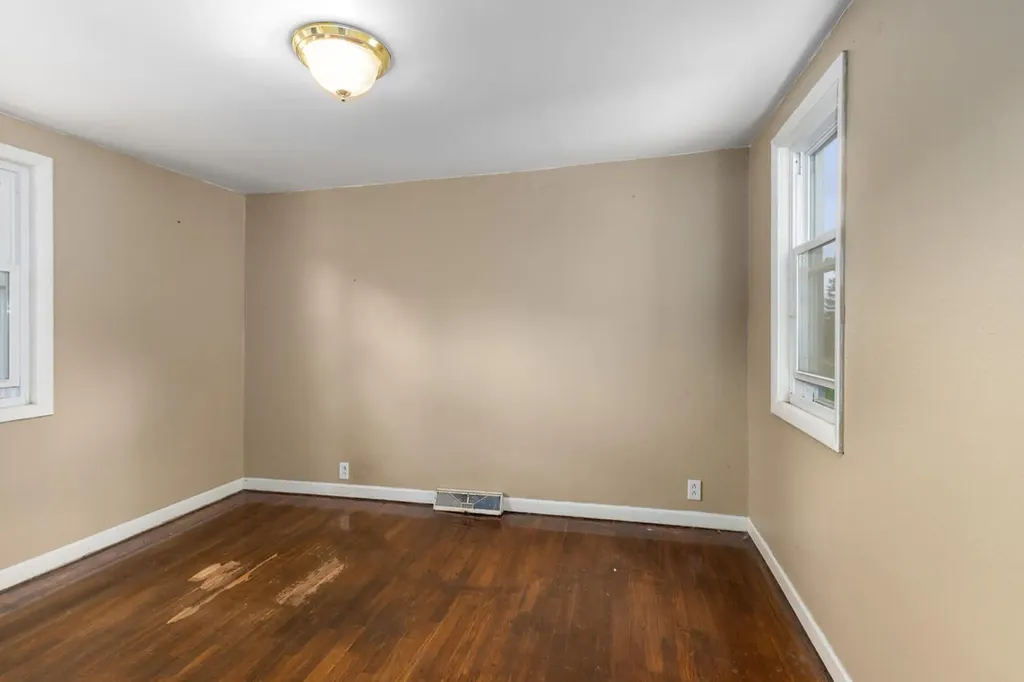 8938 Gibson Avenue Garfield Township MI 48632