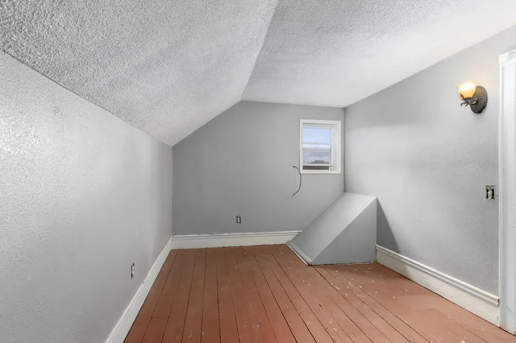 8938 Gibson Avenue Garfield Township MI 48632
