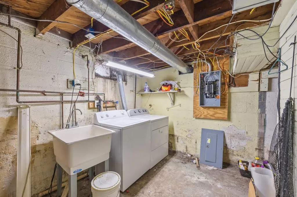 218 Edgar Street Unknown City MI 48850