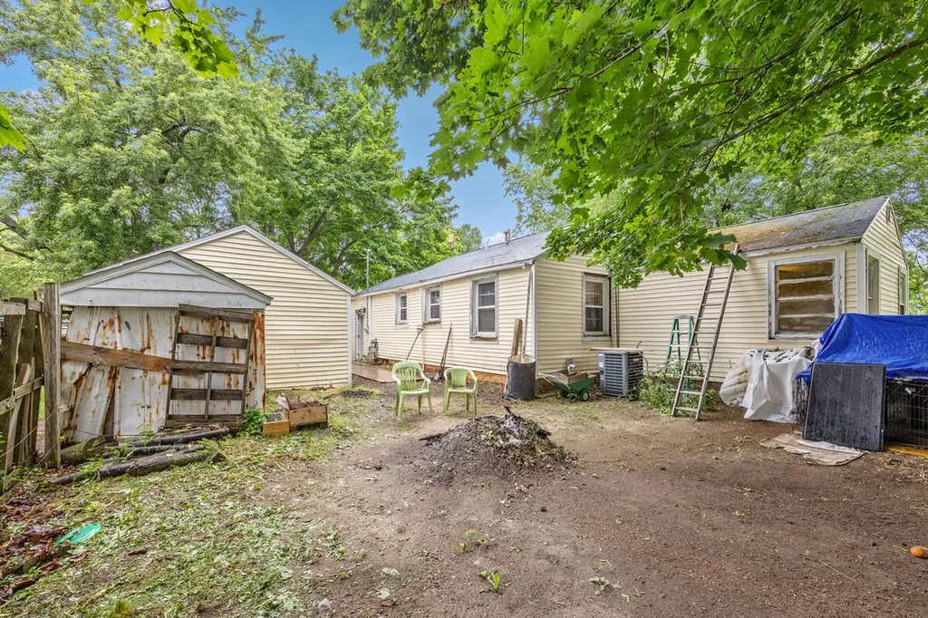 218 Edgar Street Unknown City MI 48850