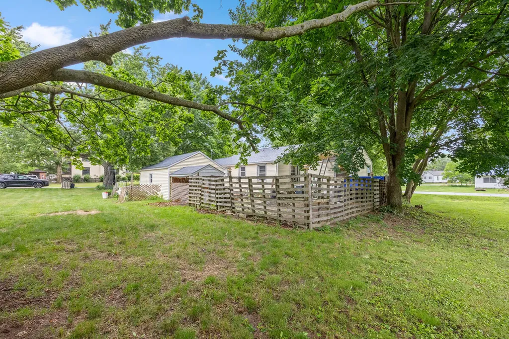 218 Edgar Street Unknown City MI 48850