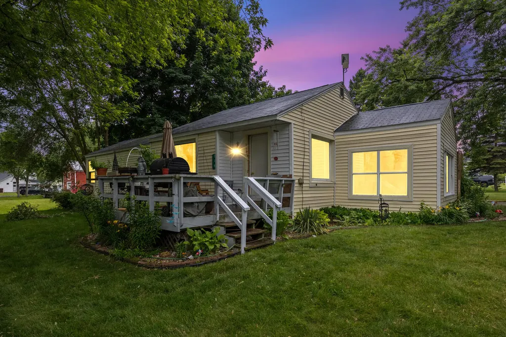 218 Edgar Street Unknown City MI 48850