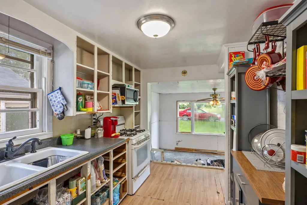 218 Edgar Street Unknown City MI 48850
