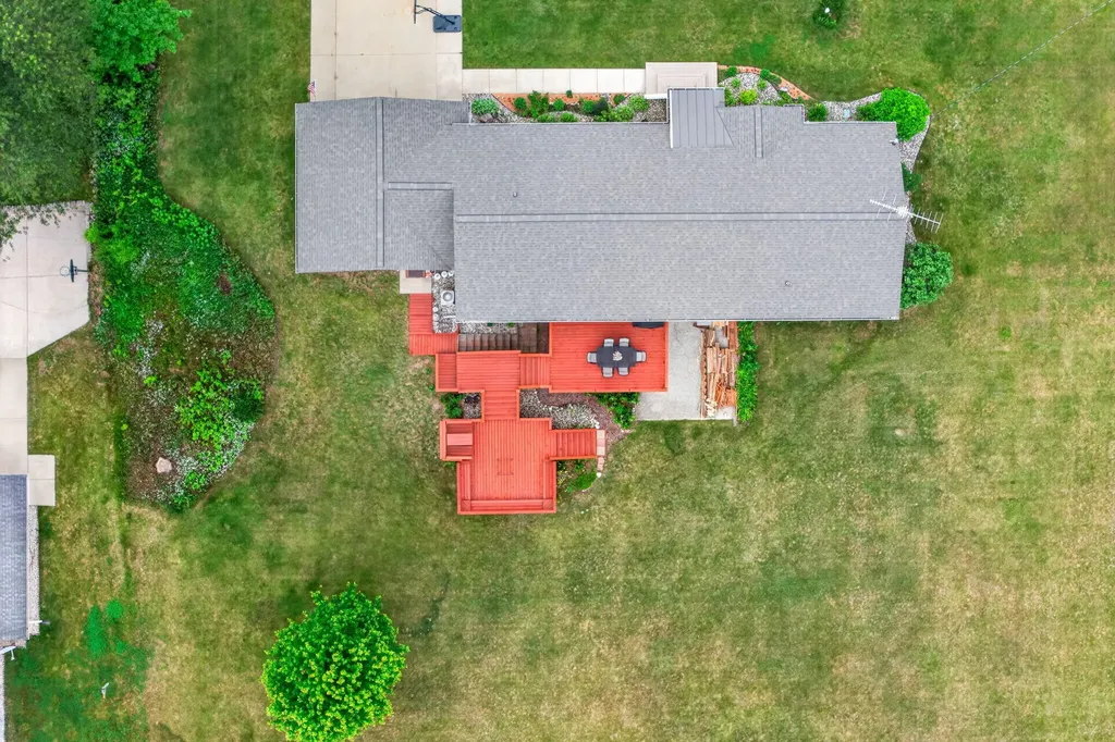 20777 Walnut Drive Richmond Township MI 49677