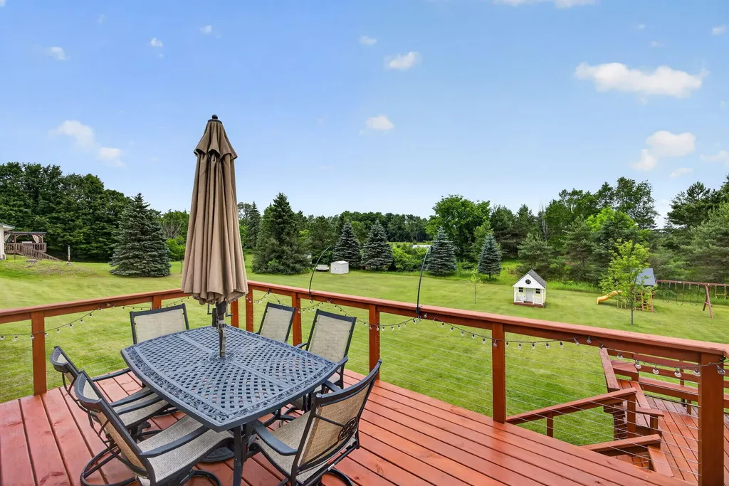 20777 Walnut Drive Richmond Township MI 49677