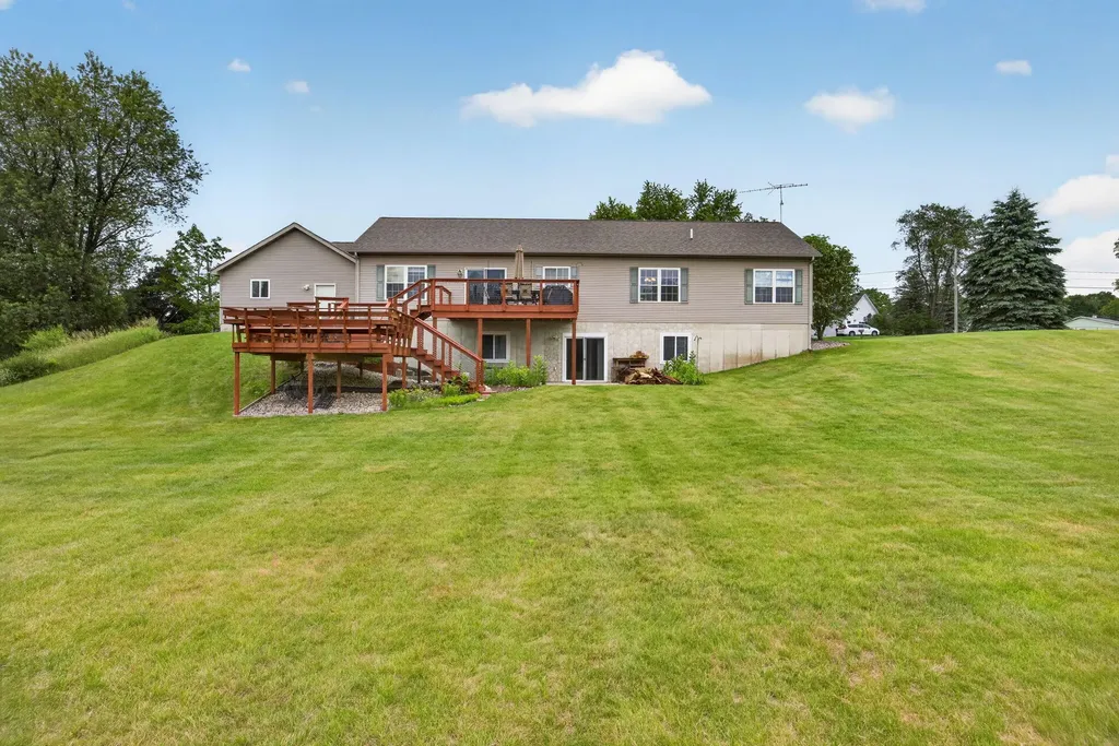 20777 Walnut Drive Richmond Township MI 49677