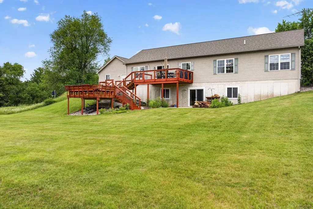20777 Walnut Drive Richmond Township MI 49677