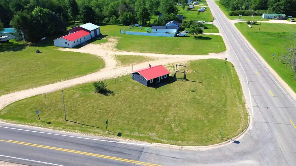 1970 N Evergreen Drive White Cloud City MI 49349