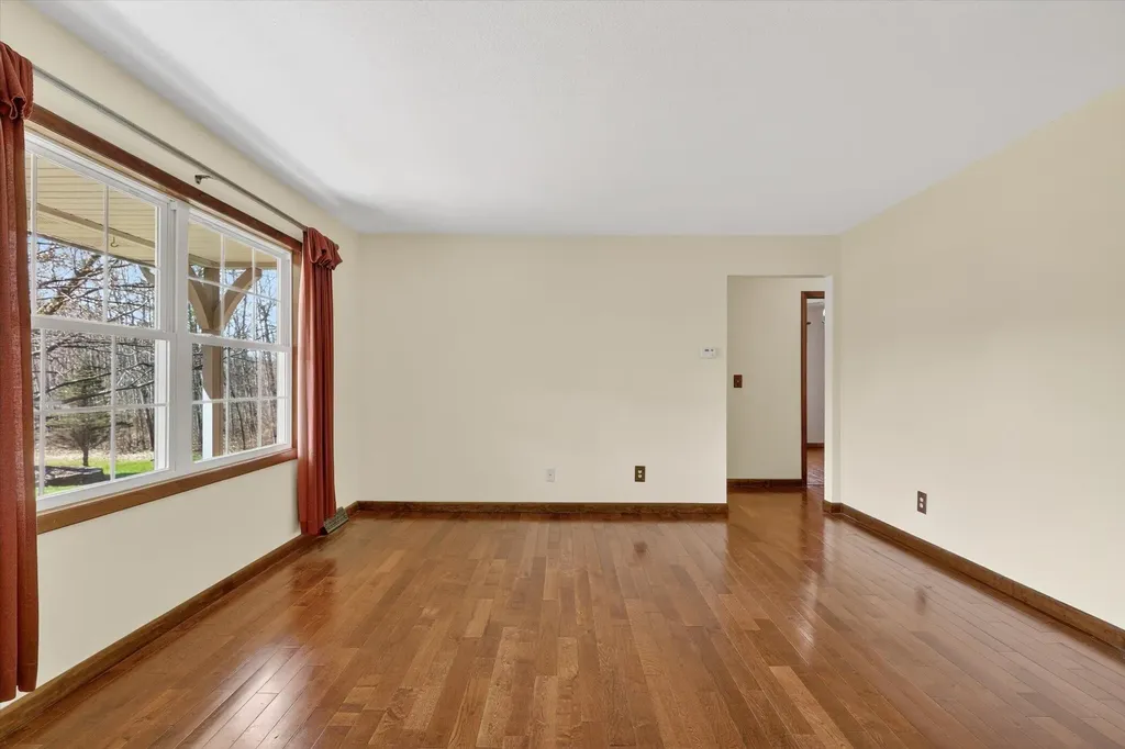 7045 17 Mile (house) Road NE Nelson Township MI 49319
