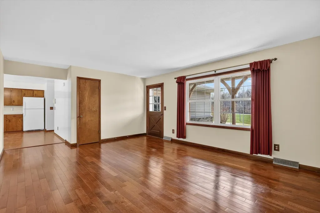 7045 17 Mile (house) Road NE Nelson Township MI 49319