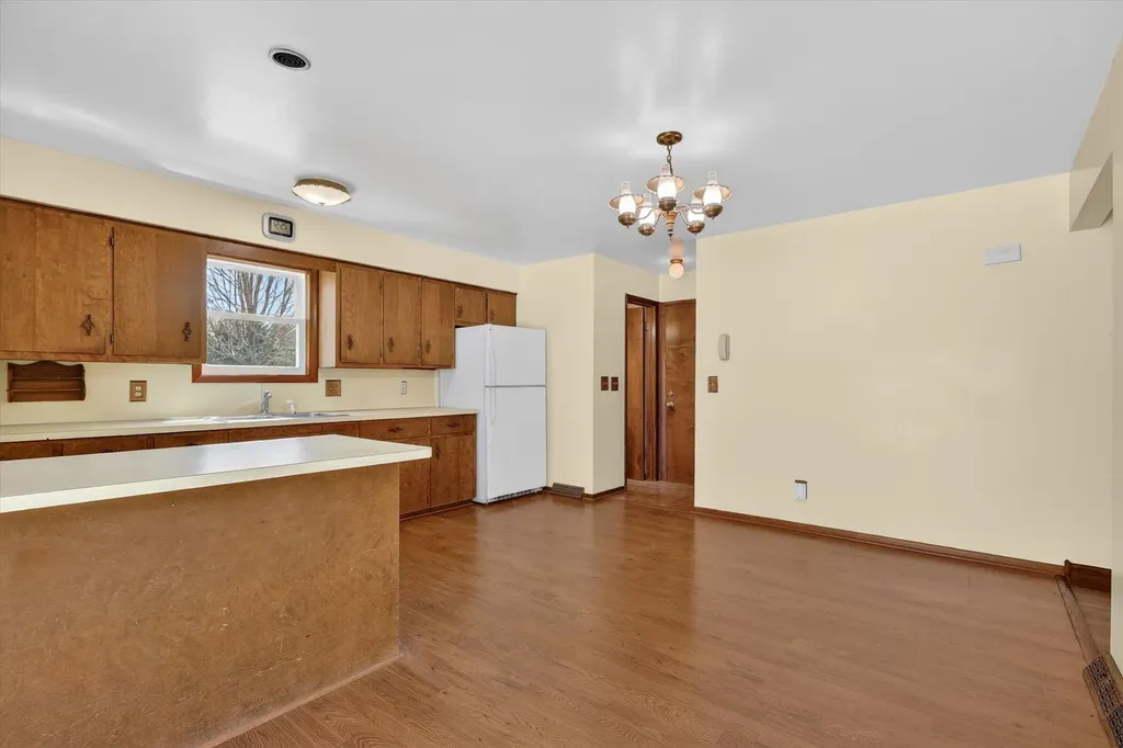 7045 17 Mile (house) Road NE Nelson Township MI 49319