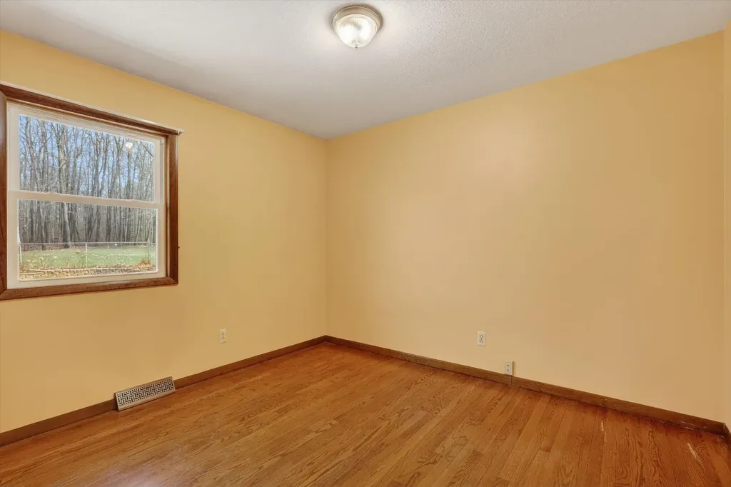 7045 17 Mile (house) Road NE Nelson Township MI 49319