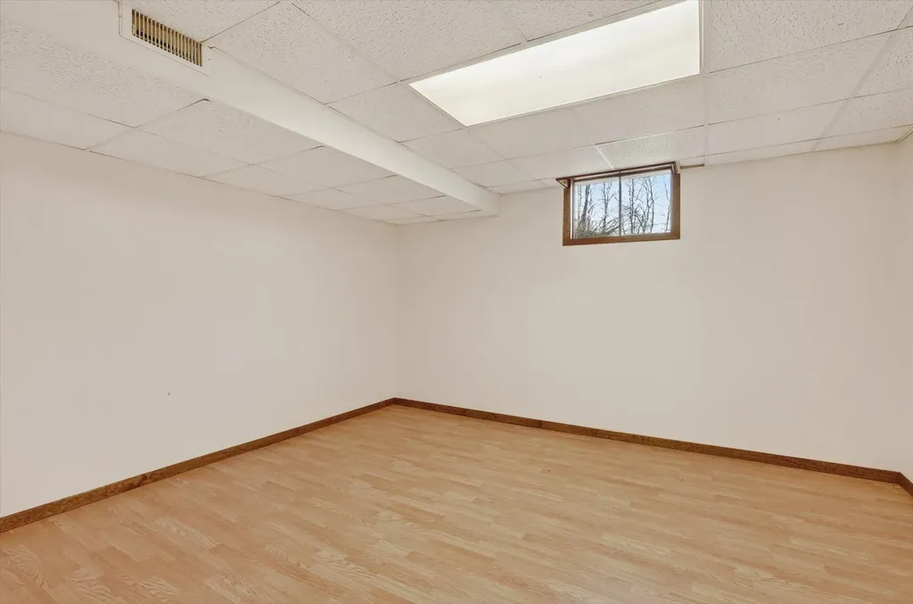 7045 17 Mile (house) Road NE Nelson Township MI 49319