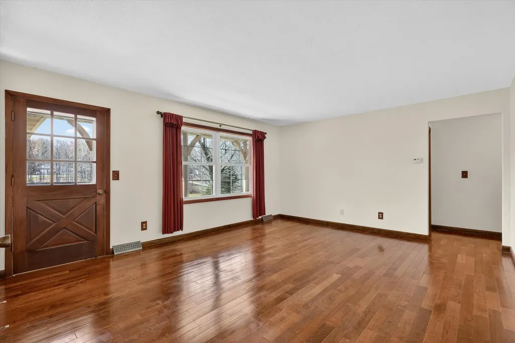 7045 17 Mile (house) Road NE Nelson Township MI 49319