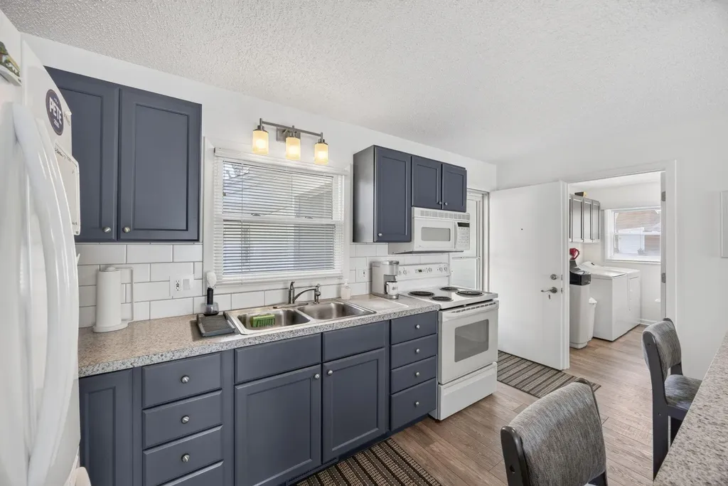 7837 Bay Meadow Morton Township MI 49346