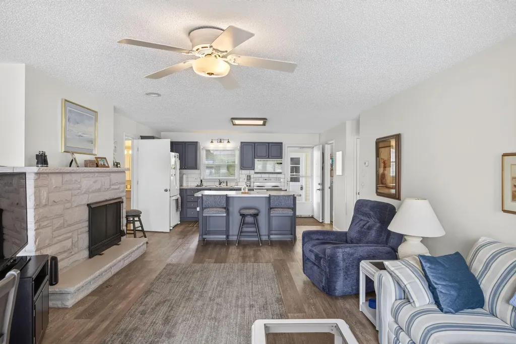 7837 Bay Meadow Morton Township MI 49346