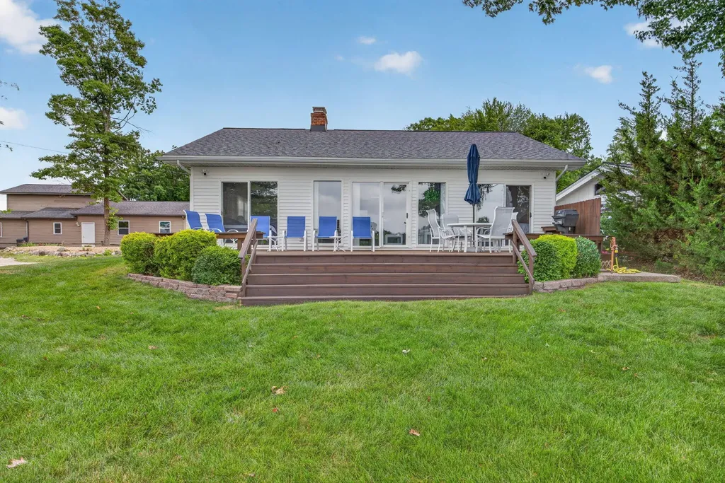 7837 Bay Meadow Morton Township MI 49346