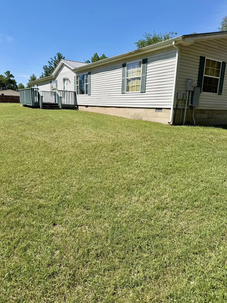 646 George Street Grant Township MI 48617