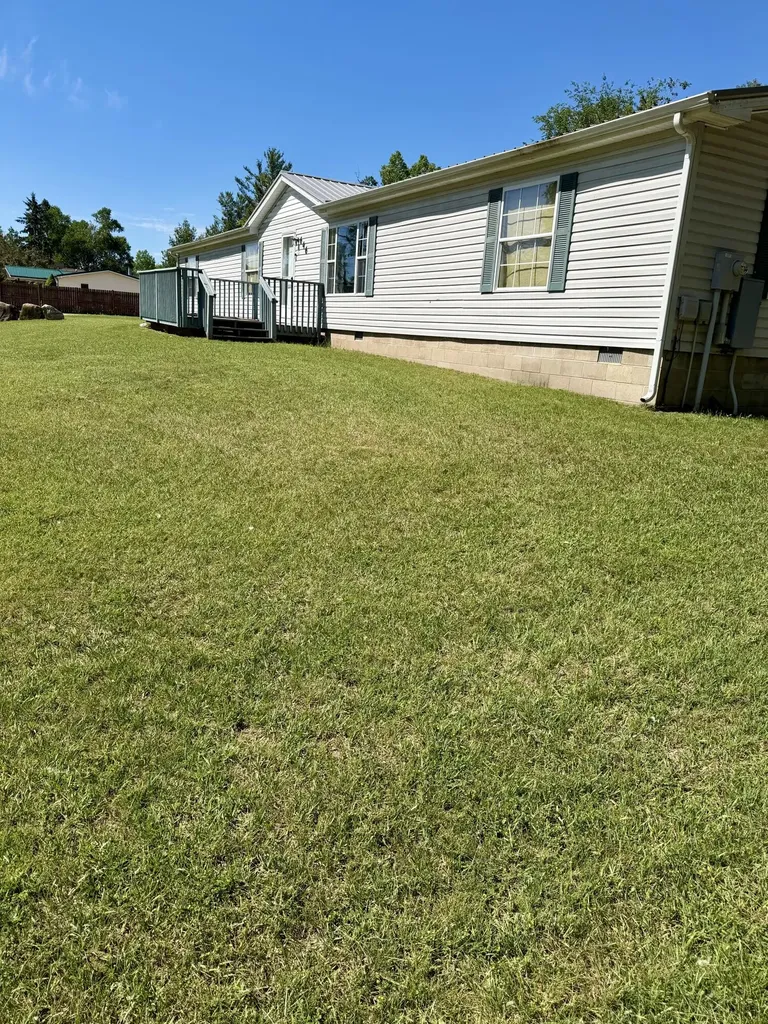 646 George Street Grant Township MI 48617