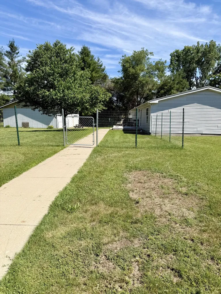 646 George Street Grant Township MI 48617