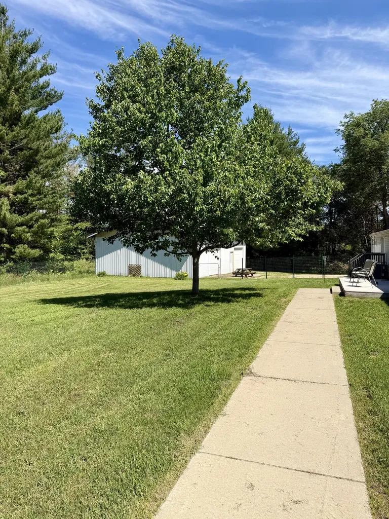 646 George Street Grant Township MI 48617
