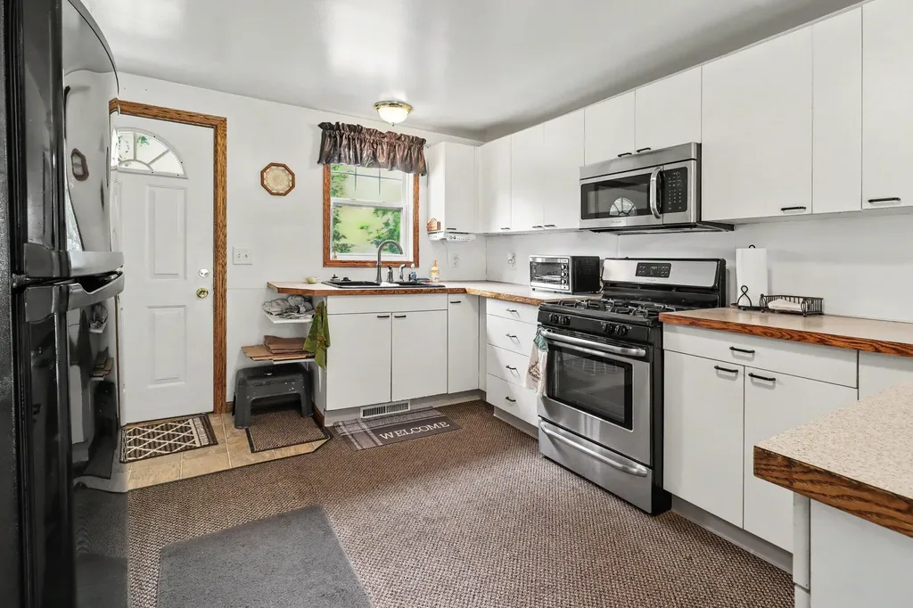 8188 E Woodruff Drive Big Prairie Township MI 49337